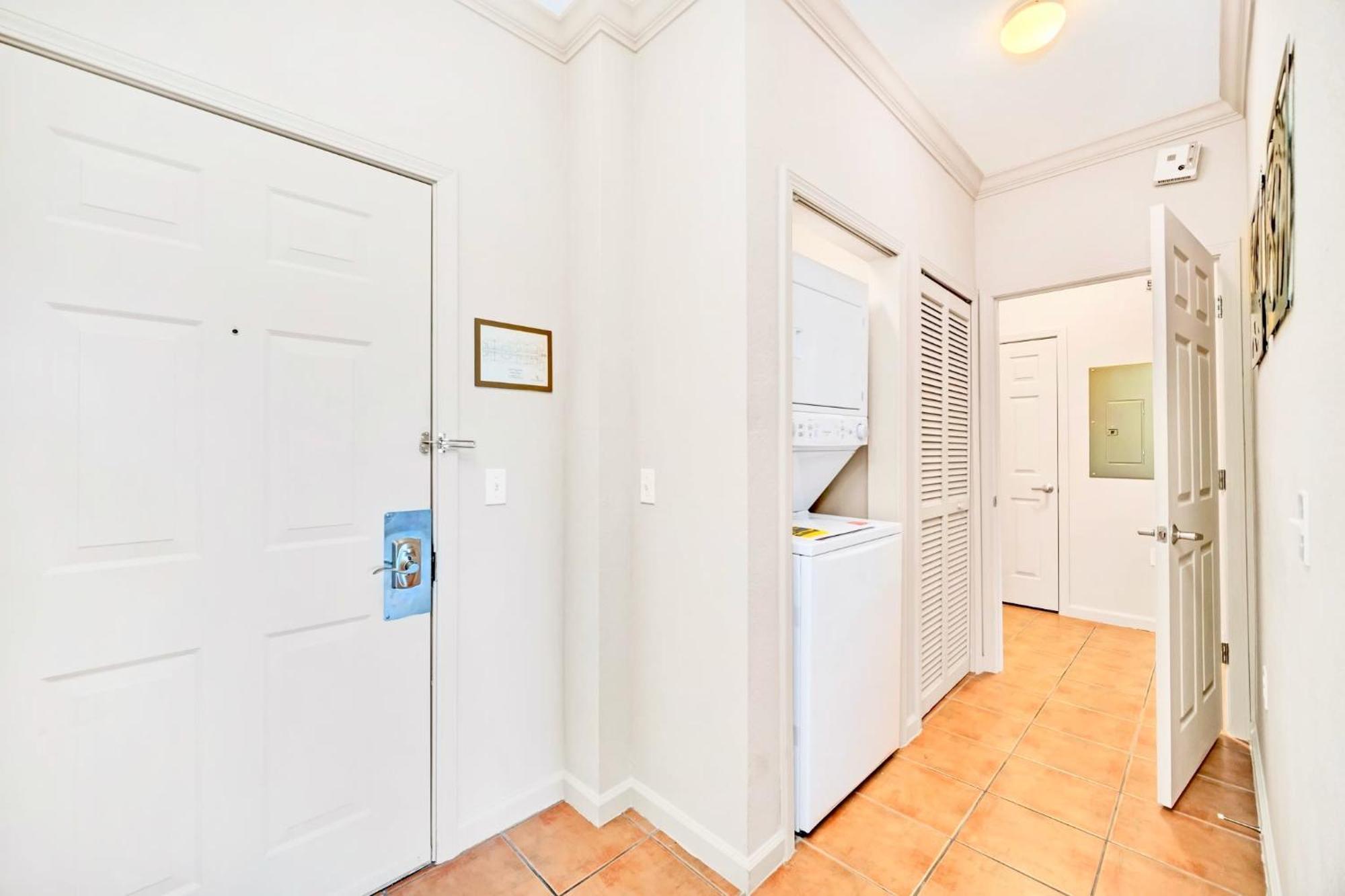 Bright Condo - 2Br With Pool & Hot Tub, Near Disney! Orlando Ngoại thất bức ảnh