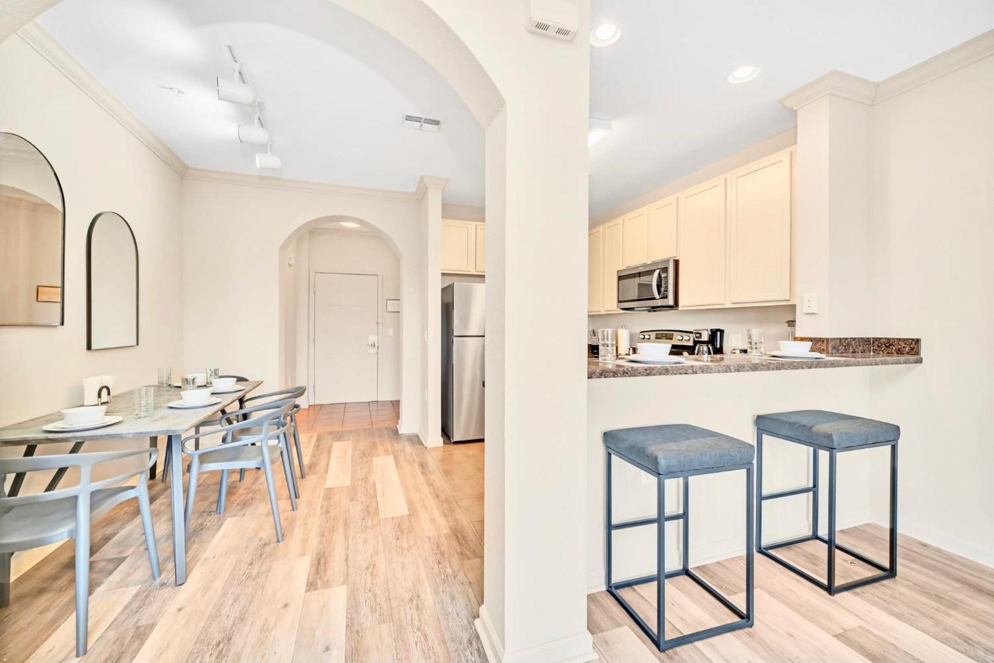 Bright Condo - 2Br With Pool & Hot Tub, Near Disney! Orlando Ngoại thất bức ảnh